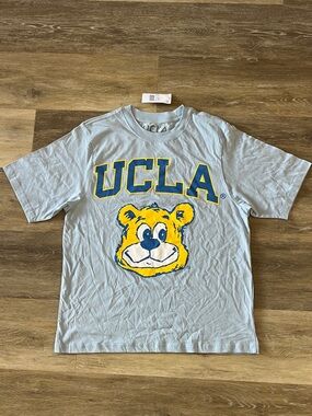 NWT UCLA Bruins Men’s Graphic T-Shirt Blue Size S